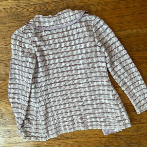 St John elegant knitted jacket. Good condition, good quality. Size 4. - Picture 3 of 8